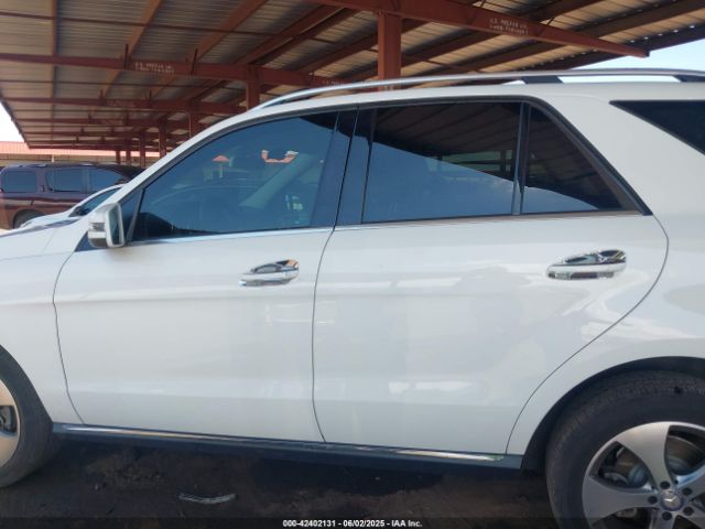 4JGDA5HB1HA899499 Mercedes-Benz m276