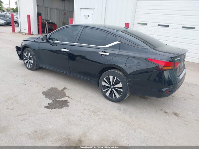 Nissan 2022 2022 1N4BL4DW1NN321387 Image 3