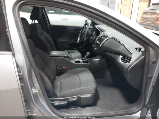 1G1ZD5ST3RF124105 Chevrolet Malibu Fwd 1lt