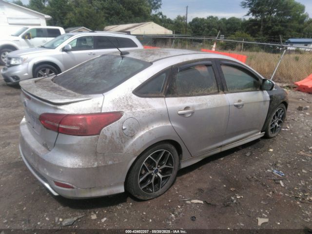 1FADP3F2XFL345234 Ford FOCUS SE