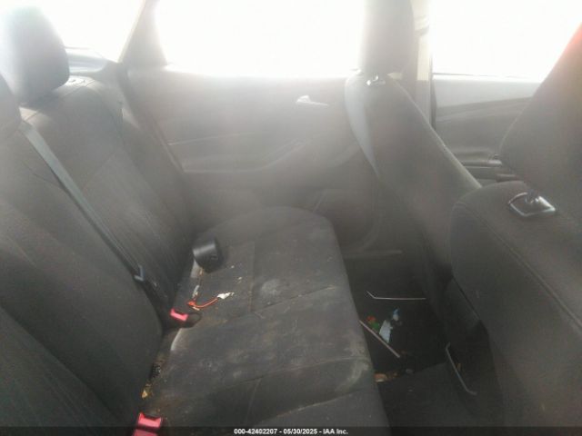 1FADP3F2XFL345234 Ford FOCUS SE