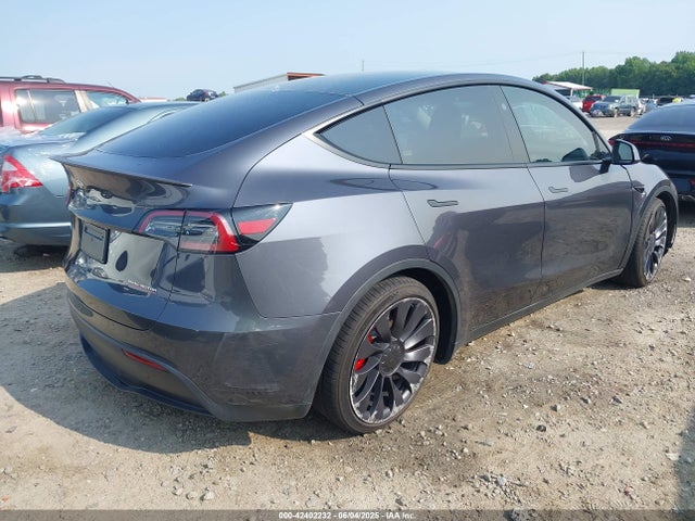 2023 TESLA MODEL Y 7SAYGDEF6PF872801 Photo 3
