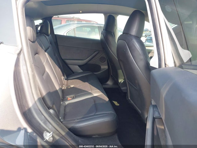 2023 TESLA MODEL Y 7SAYGDEF6PF872801 Photo 7