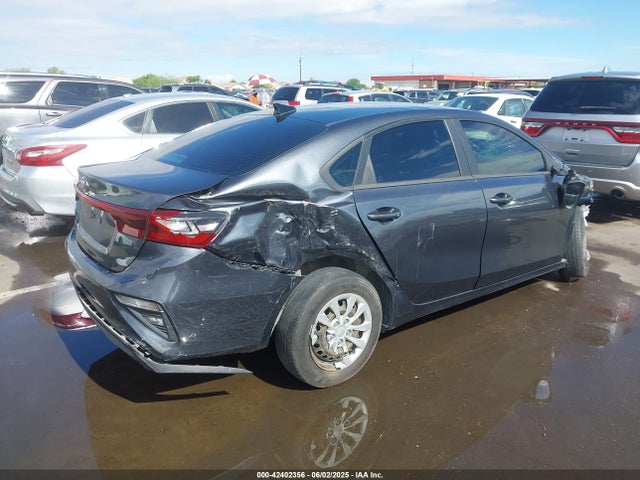 3KPF24AD1ME357570 KIA mpi nu