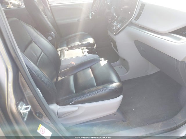 5TDKZ3DC2KS977158 Toyota 2gr-fks