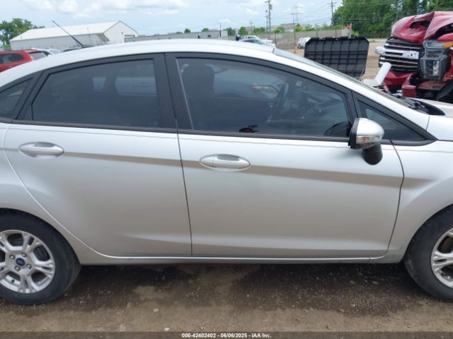 3FADP4BJ9GM157565 Ford FIESTA SE