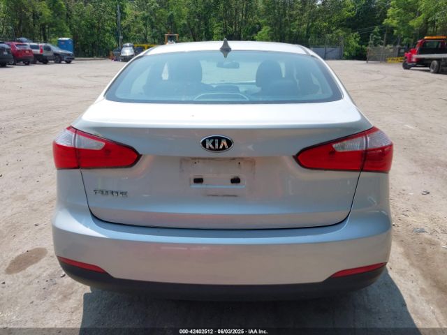 KNAFX4A63F5374935 KIA FORTE LX