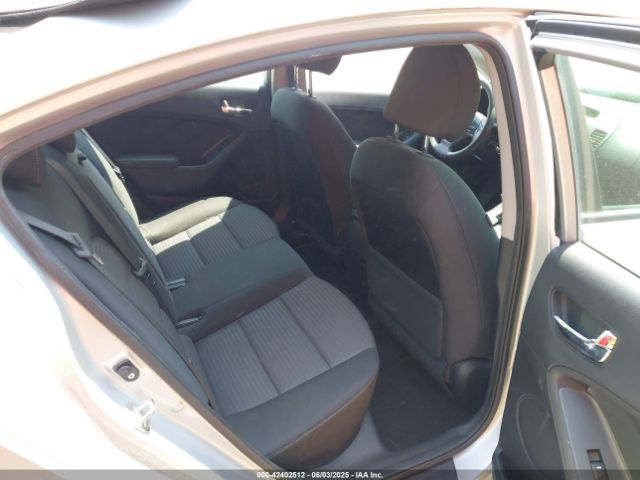 KNAFX4A63F5374935 KIA FORTE LX