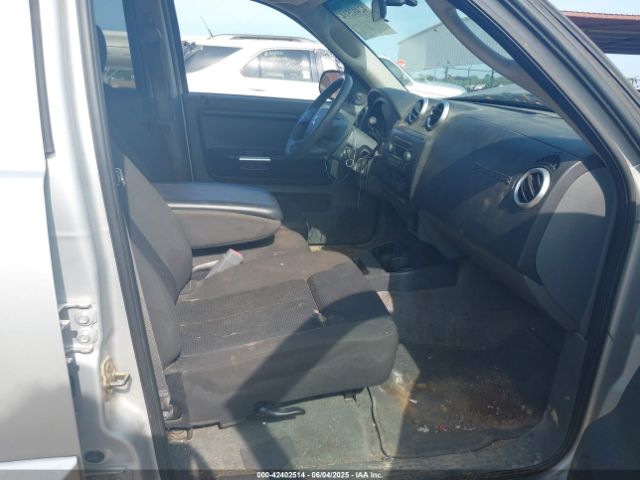 2006 MITSUBISHI RAIDER 1Z7HC28K56S574445 Photo 4