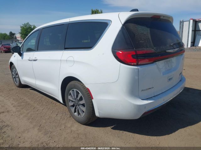 2024 CHRYSLER PACIFICA HYBRID 2C4RC1S71RR174452 Photo 2