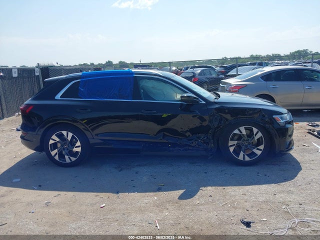 Audi 2022 2022 WA1LABGE6NB022565 Image 14