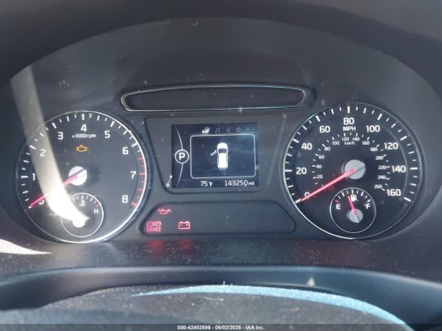 5XYPGDA52GG044582 KIA Sorento 3.3l Lx