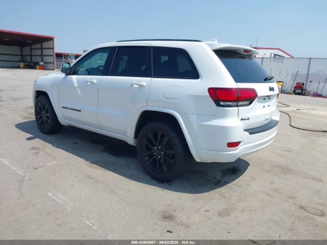 2018 JEEP GRAND CHEROKEE 1C4RJFAG6JC211805 Photo 2