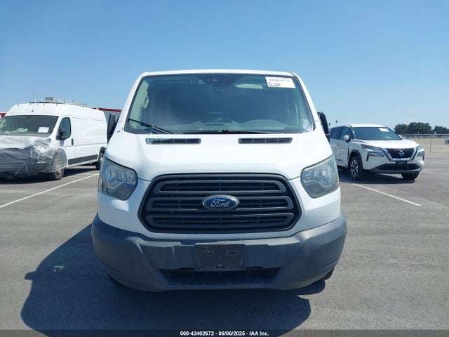 1FTYE1YM5GKB35426 Ford 2016