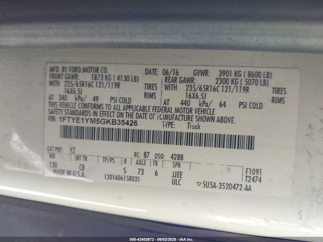 1FTYE1YM5GKB35426 Ford 2016
