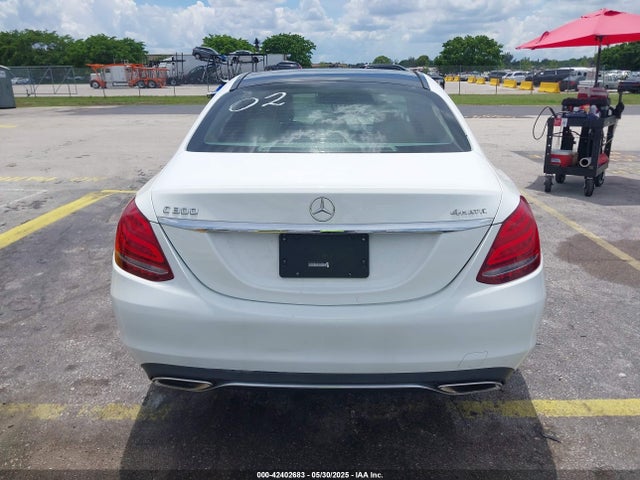WDDWF4KB0GR144738 Mercedes-Benz C 300 4matic/luxury 4matic/sport 4matic