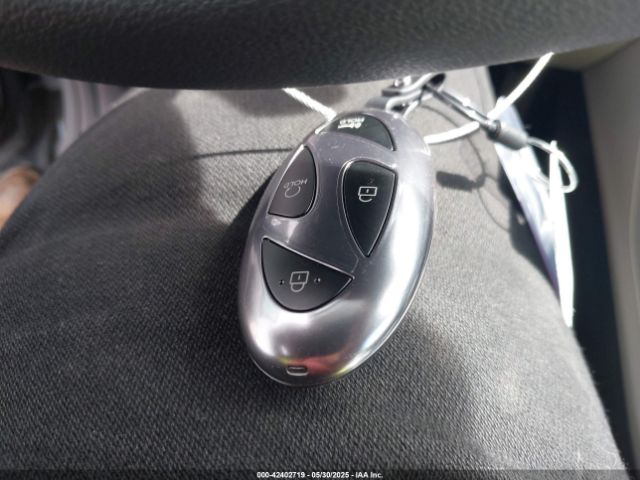 5NMJBCDE3SH551063 Hyundai TUCSON SEL