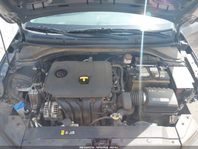 2019 HYUNDAI ELANTRA 5NPD74LFXKH450300 Photo 9