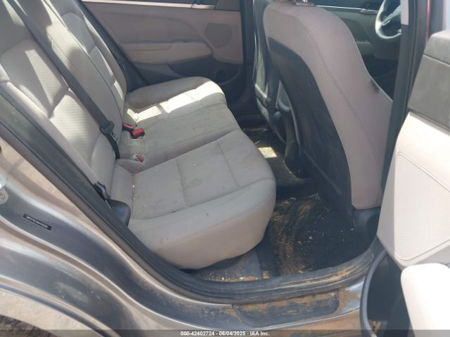 2019 HYUNDAI ELANTRA 5NPD74LFXKH450300 Photo 7