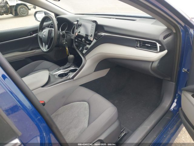 4T1C11AK9RU209755 Toyota CAMRY LE