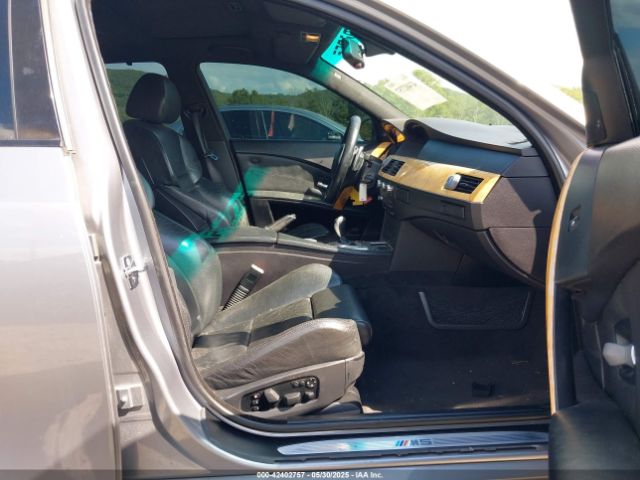 2006 BMW M5 WBSNB93596B581998 Photo 4