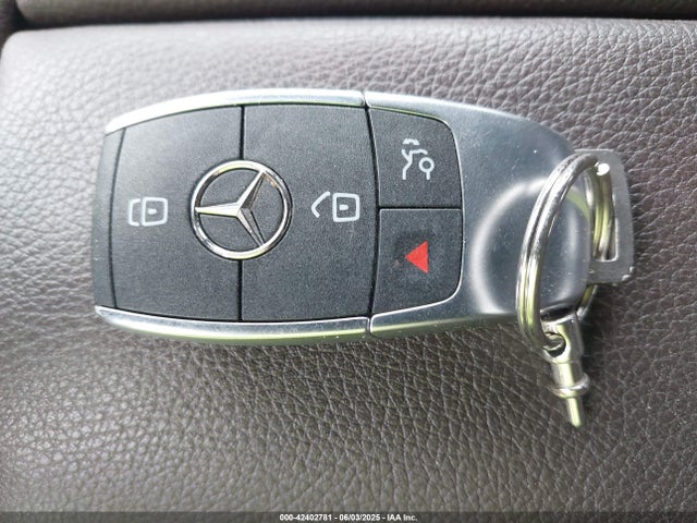 4JGFB4KB7NA800771 Mercedes-Benz m264