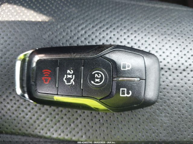 2015 FORD MUSTANG 1FATP8UH6F5409659 Photo 10
