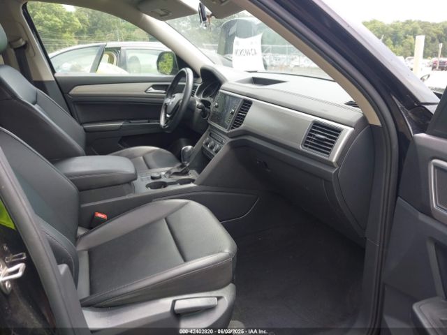 2019 VOLKSWAGEN ATLAS 1V2LR2CA9KC575393 Photo 4