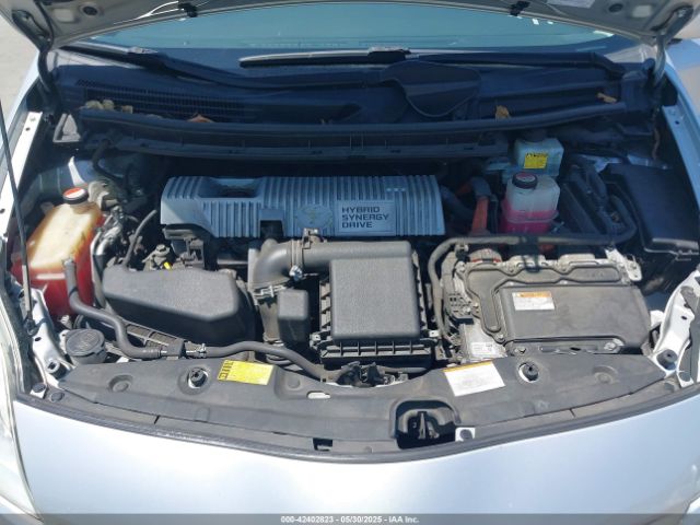 JTDKN3DU0F0415952 Toyota Prius Two