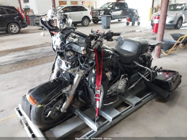 2016 HARLEY-DAVIDSON FLHTK 1HD1KEL12GB655046 Photo 1