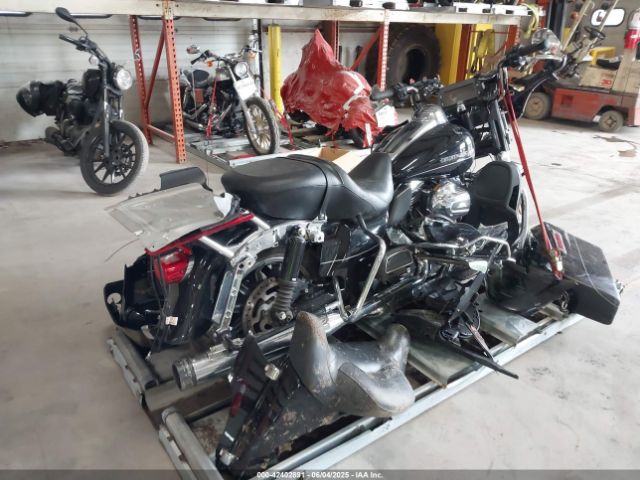 2016 HARLEY-DAVIDSON FLHTK 1HD1KEL12GB655046 Photo 3