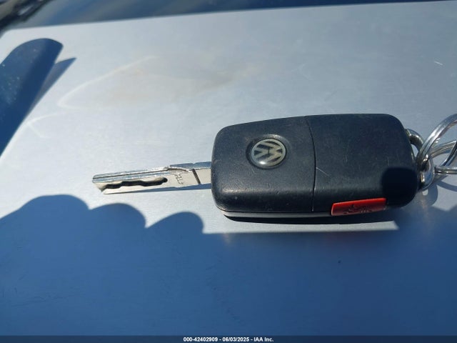 3VW267AJ2GM378459 Volkswagen 2016