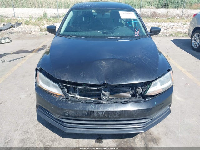 3VW267AJ2GM378459 Volkswagen 2016