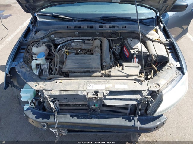 3VWD67AJ0GM267482 Volkswagen 2016