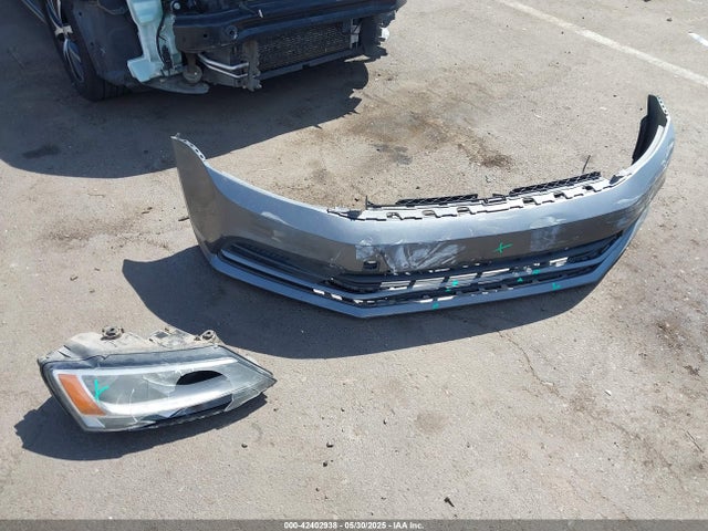 3VWD67AJ0GM267482 Volkswagen 2016