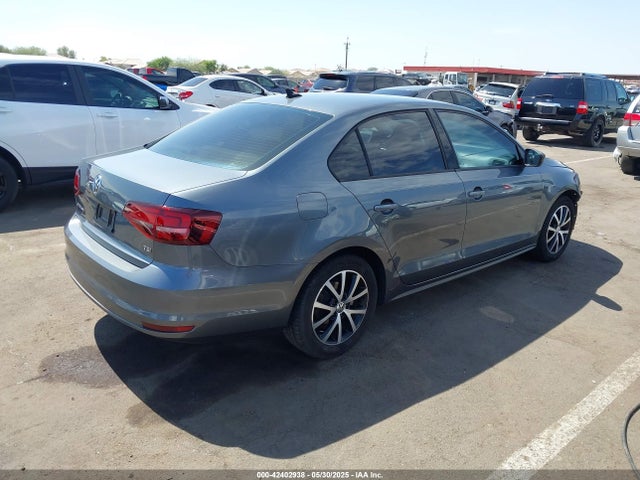 3VWD67AJ0GM267482 Volkswagen 2016