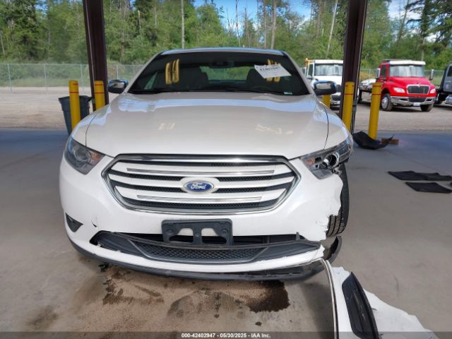 1FAHP2J81FG118224 Ford 2015