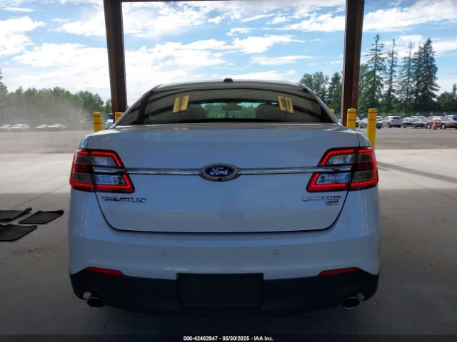 1FAHP2J81FG118224 Ford 2015