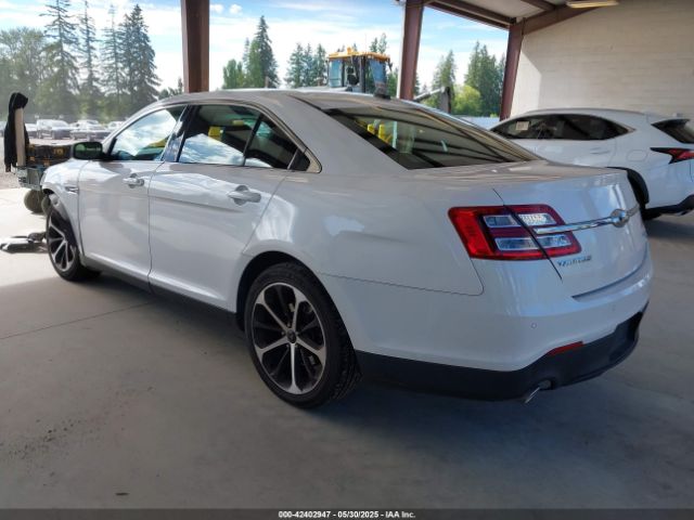 1FAHP2J81FG118224 Ford 2015