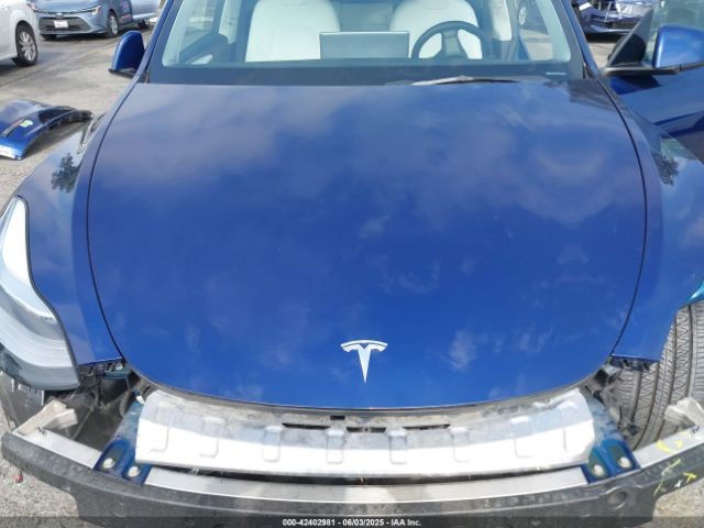2023 TESLA MODEL Y 7SAYGDEE5PA102285 Photo 9