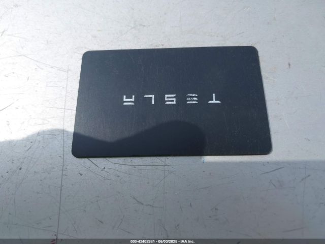 2023 TESLA MODEL Y 7SAYGDEE5PA102285 Photo 10