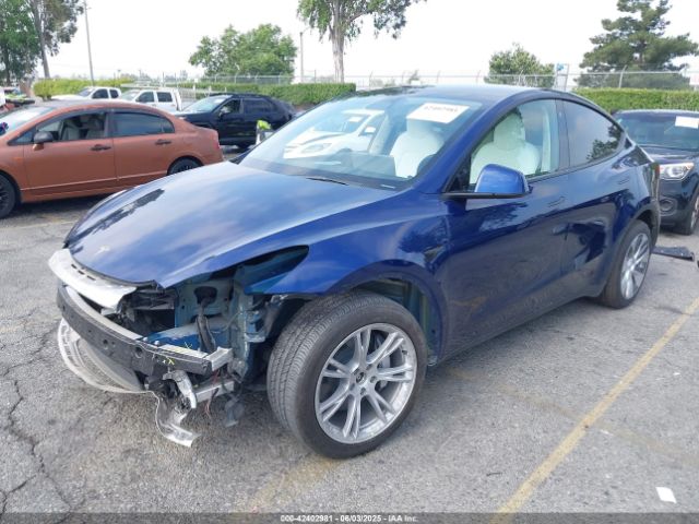 2023 TESLA MODEL Y 7SAYGDEE5PA102285 Photo 1