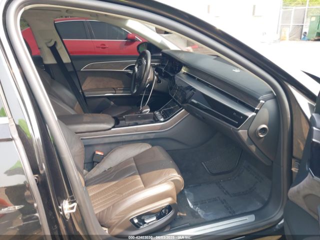 2021 AUDI A8 L WAU8DAF84MN030988 Photo 4