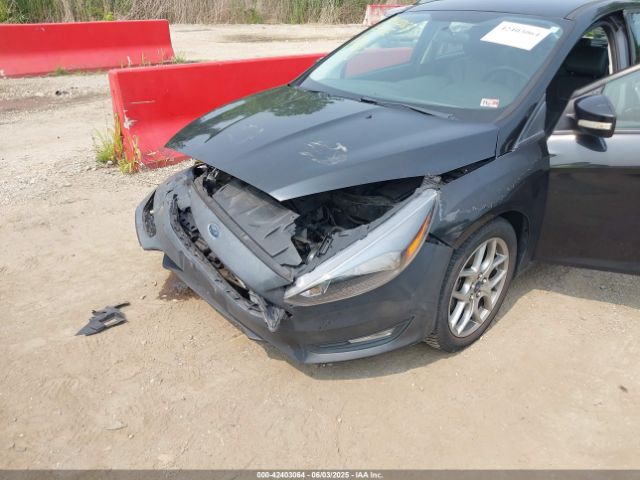 1FADP3K21FL254875 Ford FOCUS SE