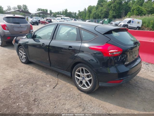1FADP3K21FL254875 Ford FOCUS SE