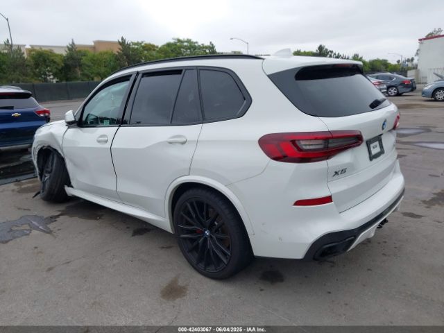 2022 BMW X5 5UXCR4C02N9M19636 Photo 2