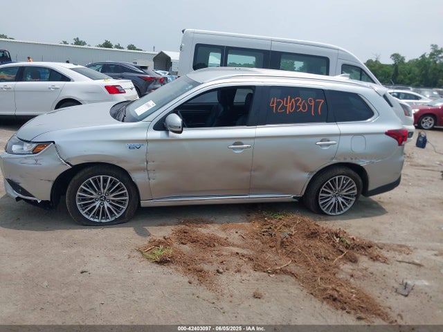 Mitsubishi s61-y61 2022 JA4J2VA7XNZ027159 Image 14