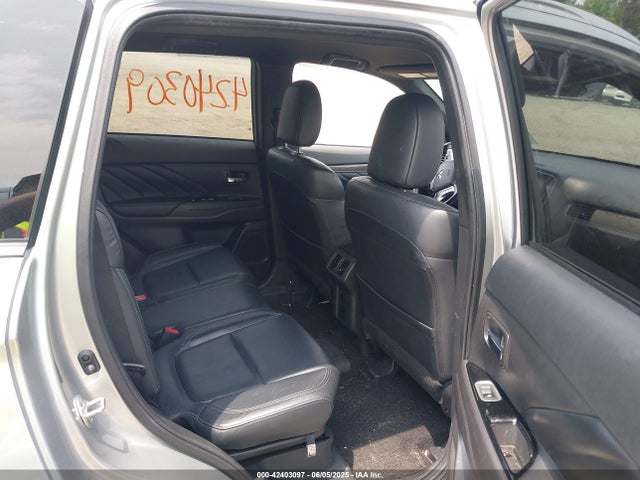 Mitsubishi s61-y61 2022 JA4J2VA7XNZ027159 Image 8