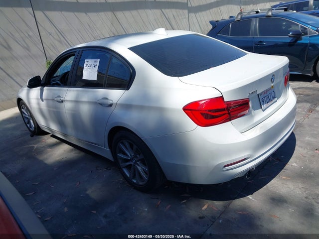 BMW 2018 2018 WBA8A3C55JA489299 Image 3