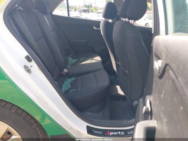 3KPA25AB6JE091974 KIA RIO LX